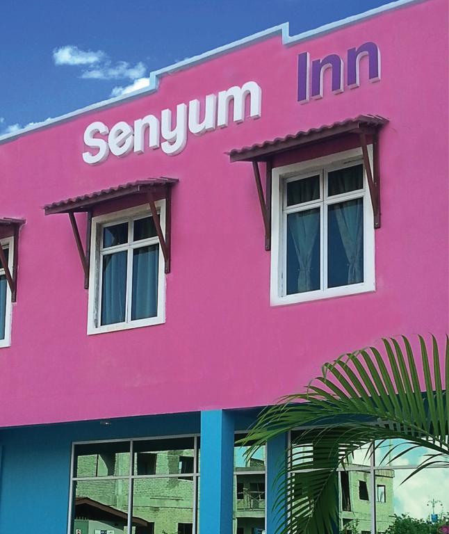 OYO 275 Senyum Inn Pantai Cenang  Exterior foto